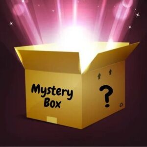 Mystery Box (READ DESCRIPTION BELOW)👇